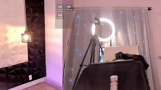 WitchAnnie – webcam model profile photo Image 8