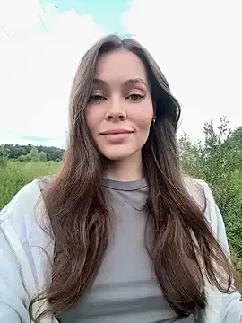 irohani_usagi – webcam model profile photo Image 3