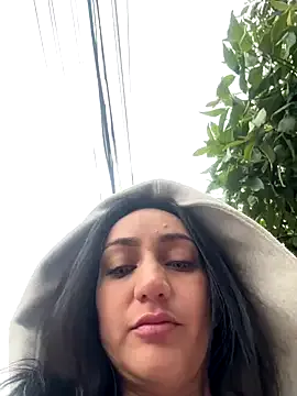 adriana_meow246 – webcam model profile photo Image 12