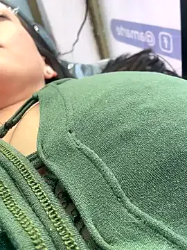 adriana_meow246 – webcam model profile photo Image 8