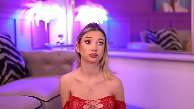 Lorievans20 – webcam model profile photo Image 18