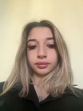 Lorievans20 – webcam model profile photo Image 19