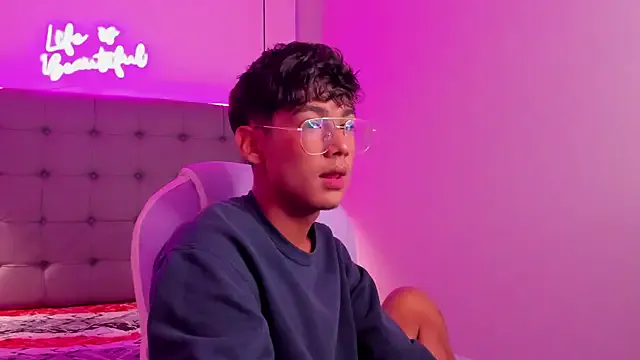 OliverTwinky Image 5