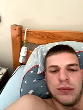 hornyshow_tv – webcam model profile photo Image 11