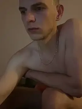 hornyshow_tv – webcam model profile photo Image 16