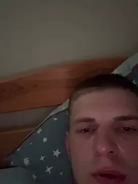 hornyshow_tv – webcam model profile photo Image 2