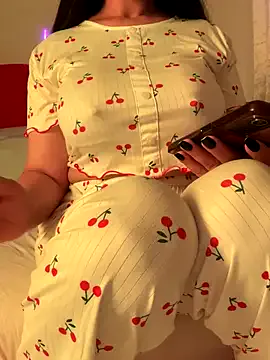 stormymuse – webcam model profile photo Image 12