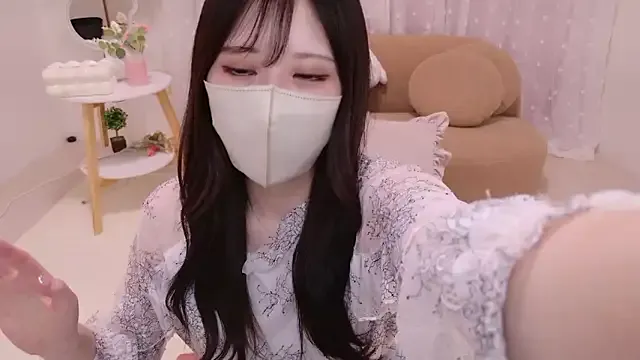 Oo_IORI Image 2