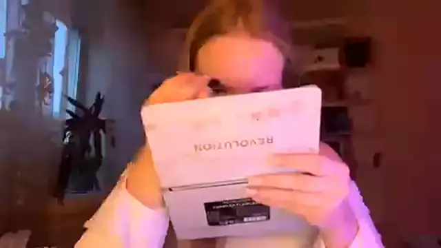 dears_pearlss – webcam model profile photo Image 8