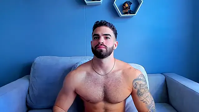 paroncho – webcam model profile photo Image 8