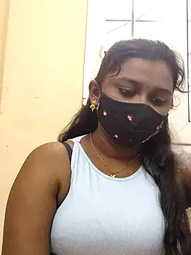 Pavani-Sexy Image 10