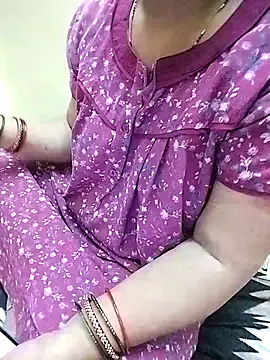 lonadejonge – webcam model profile photo Image 12