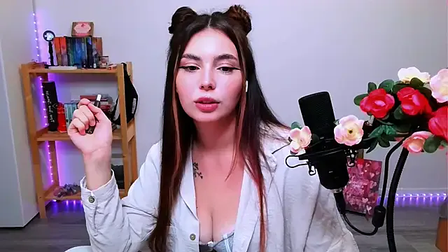 neldabestwick – webcam model profile photo Image 10