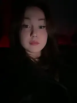 living_doll – webcam model profile photo Image 19