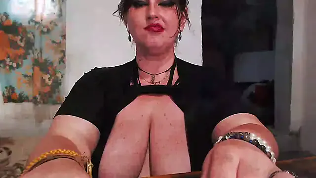 winter11 – webcam model profile photo Image 12