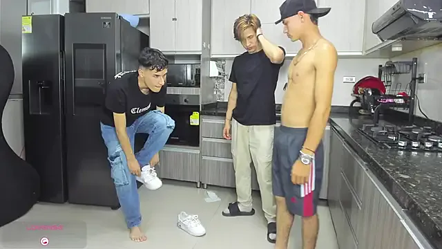 Playhardsex_'s Thumb Image