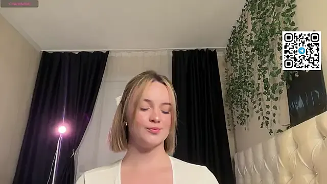 petites_perles – webcam model profile photo Image 19