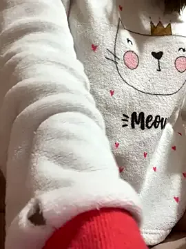 niuniuhenhuai2025 – webcam model profile photo Image 4