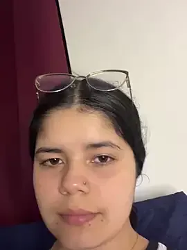 pretty_angela1 Image 3