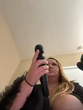 Ann_Sulu – webcam model profile photo Image 17