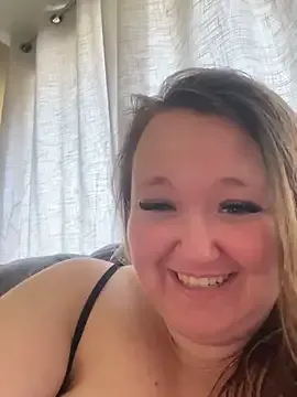 Ann_Sulu – webcam model profile photo Image 2