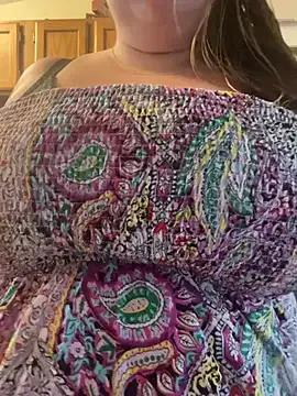 Ann_Sulu – webcam model profile photo Image 3