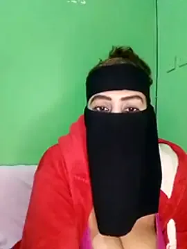 bisexualmilf – webcam model profile photo Image 14