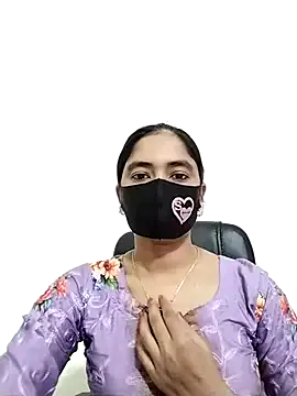 palmiratownzen – webcam model profile photo Image 4