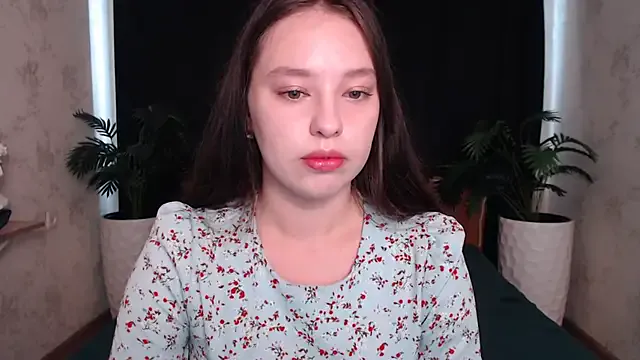 vaniasaisa – webcam model profile photo Image 6