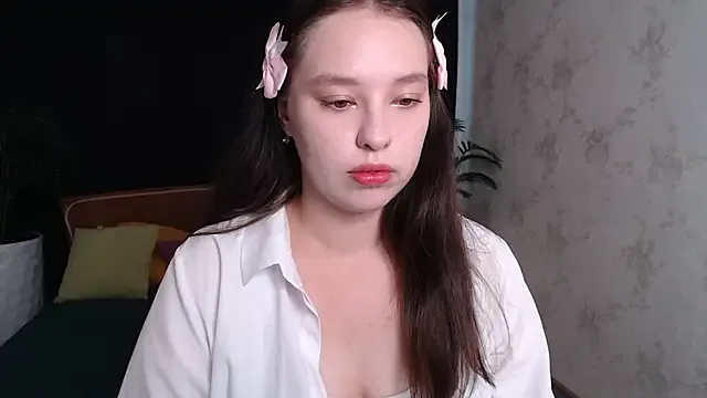 vaniasaisa – webcam model profile photo Image 9