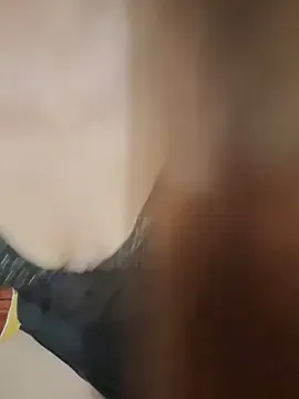 chloe_show – webcam model profile photo Image 5