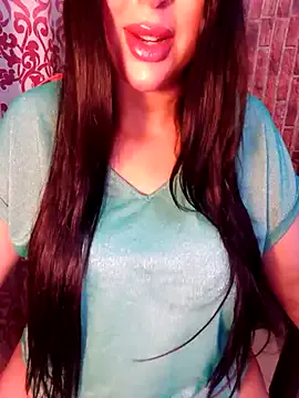lioncluess – webcam model profile photo Image 9