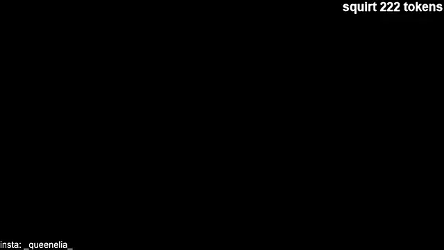 queeneliaa Image 9
