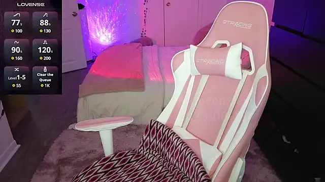 someone_sweet – webcam model profile photo Image 2