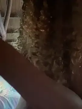 Ann_Sulu chat room preview Image 13