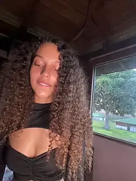 Ann_Sulu chat room preview Image 3