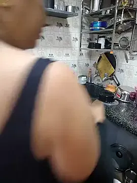 dears_pearlss – webcam model profile photo Image 3