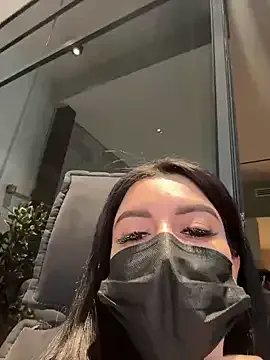 Madoka_0116 – webcam model profile photo Image 3