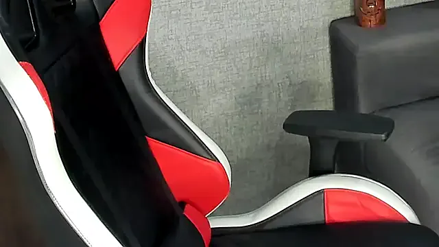 petites_perles – webcam model profile photo Image 16