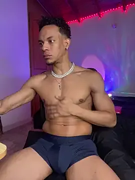 loving_ladies – webcam model profile photo Image 9