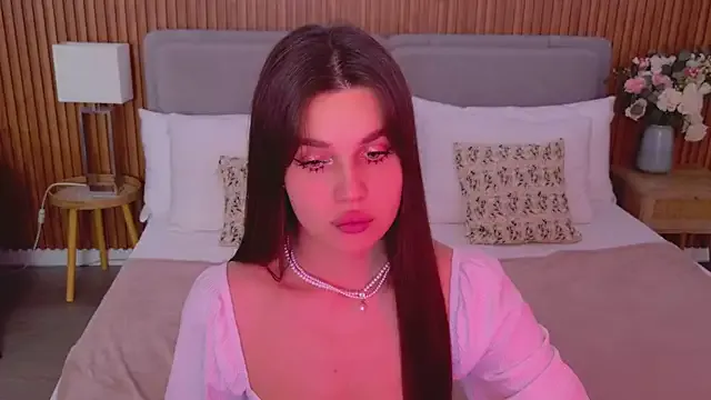 DaisyBloomX – webcam model profile photo Image 5