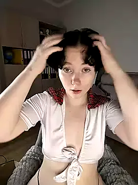 dark_project – webcam model profile photo Image 18