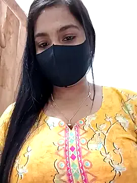 AmberJoulie – webcam model profile photo Image 3