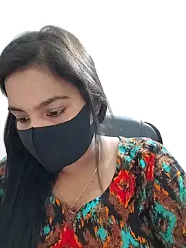 AmberJoulie – webcam model profile photo Image 8