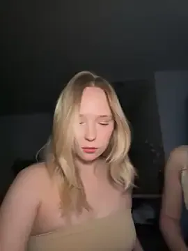 AsianEmpresss chat room preview Image 5