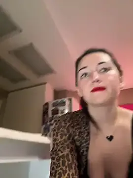 RoxyScarlett chat room preview Image 3