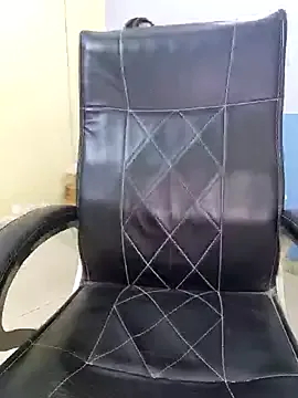 alexandjohntv – webcam model profile photo Image 5