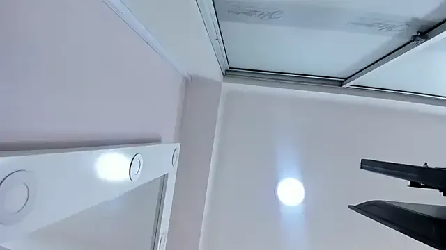 someone_sweet – webcam model profile photo Image 19