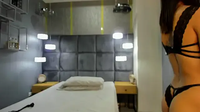 someone_sweet – webcam model profile photo Image 9