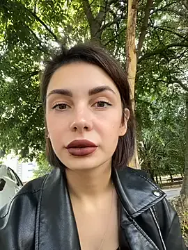 RoxyScarlett chat room preview Image 13